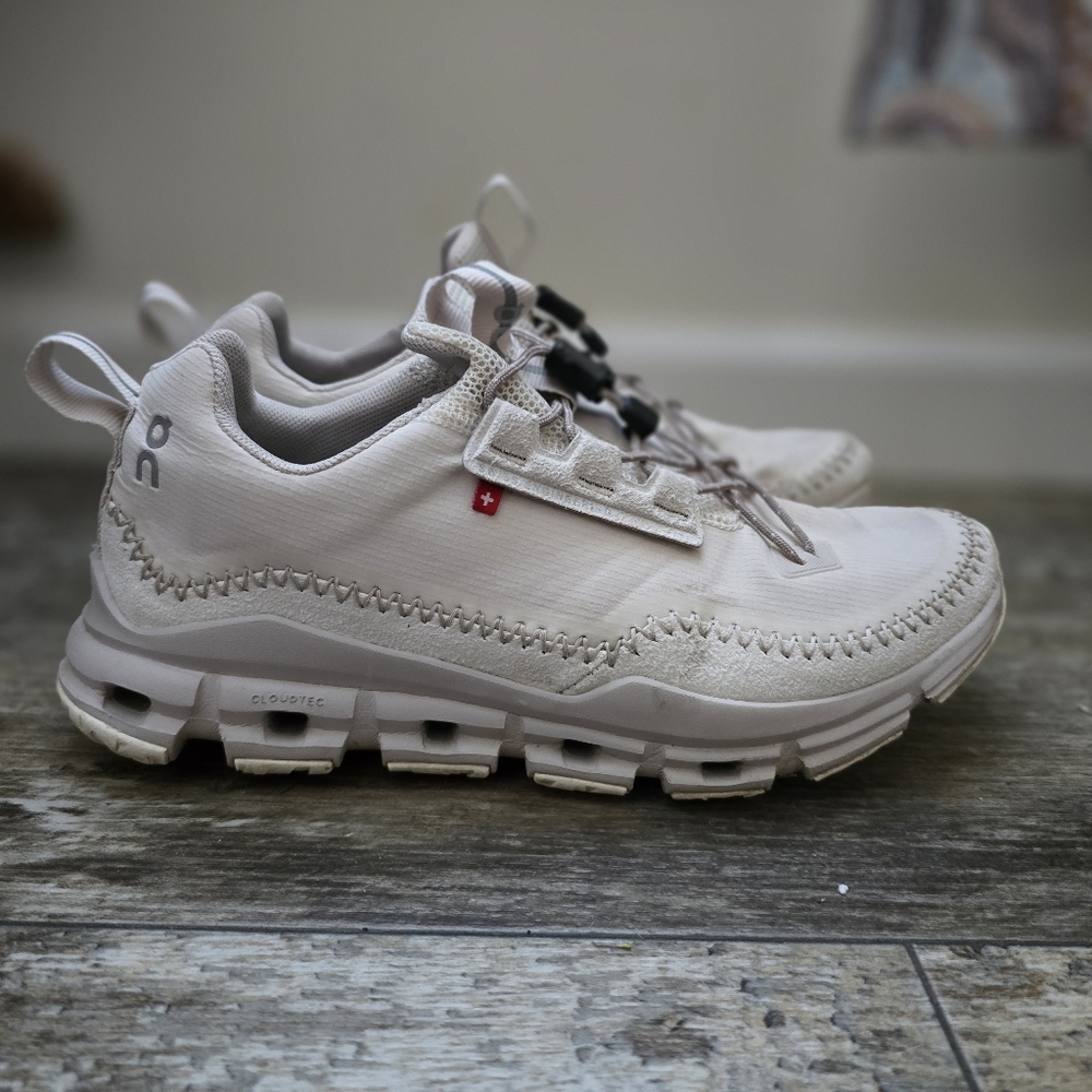 On Running - Cloudaway size 7